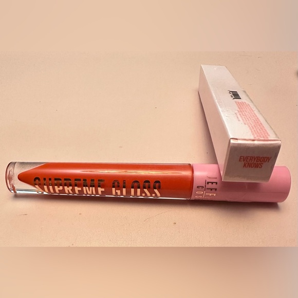 Jeffree Star Cosmetics Supreme Gloss EVERYBODY KNOWS - Picture 5 of 5